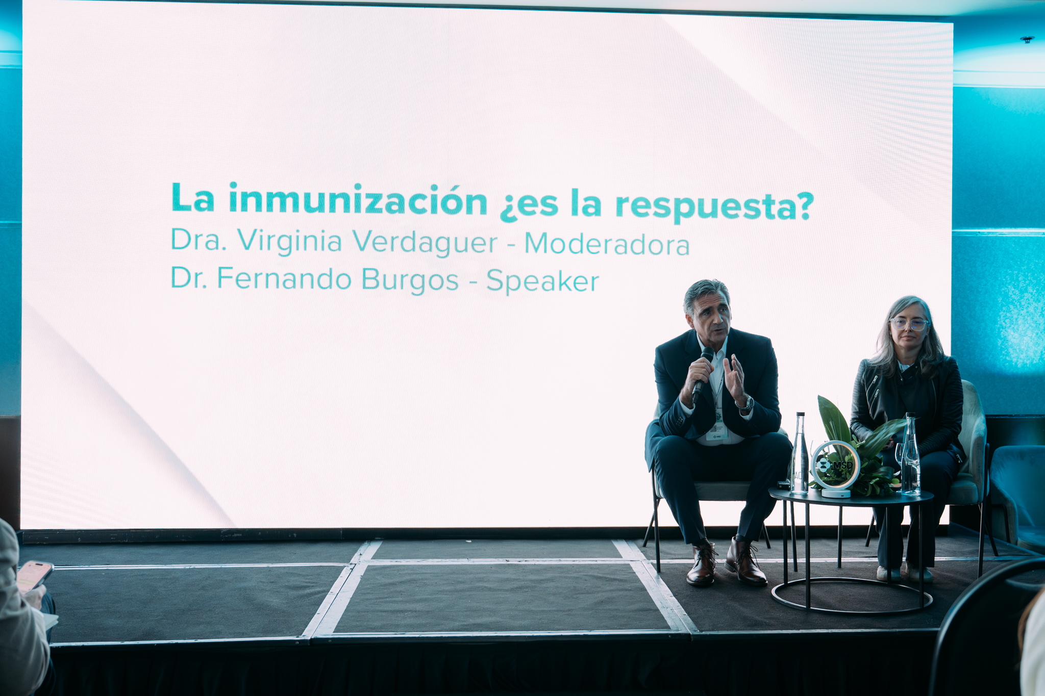 No vacunarse expone a toda la población