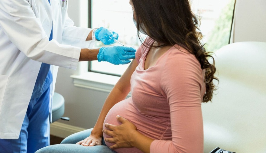 vacunacion embarazada VSR