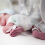 Baja de la natalidad a nivel mundial: el Sanatorio Finochietto cierra maternidad, obstetricia y neonatología